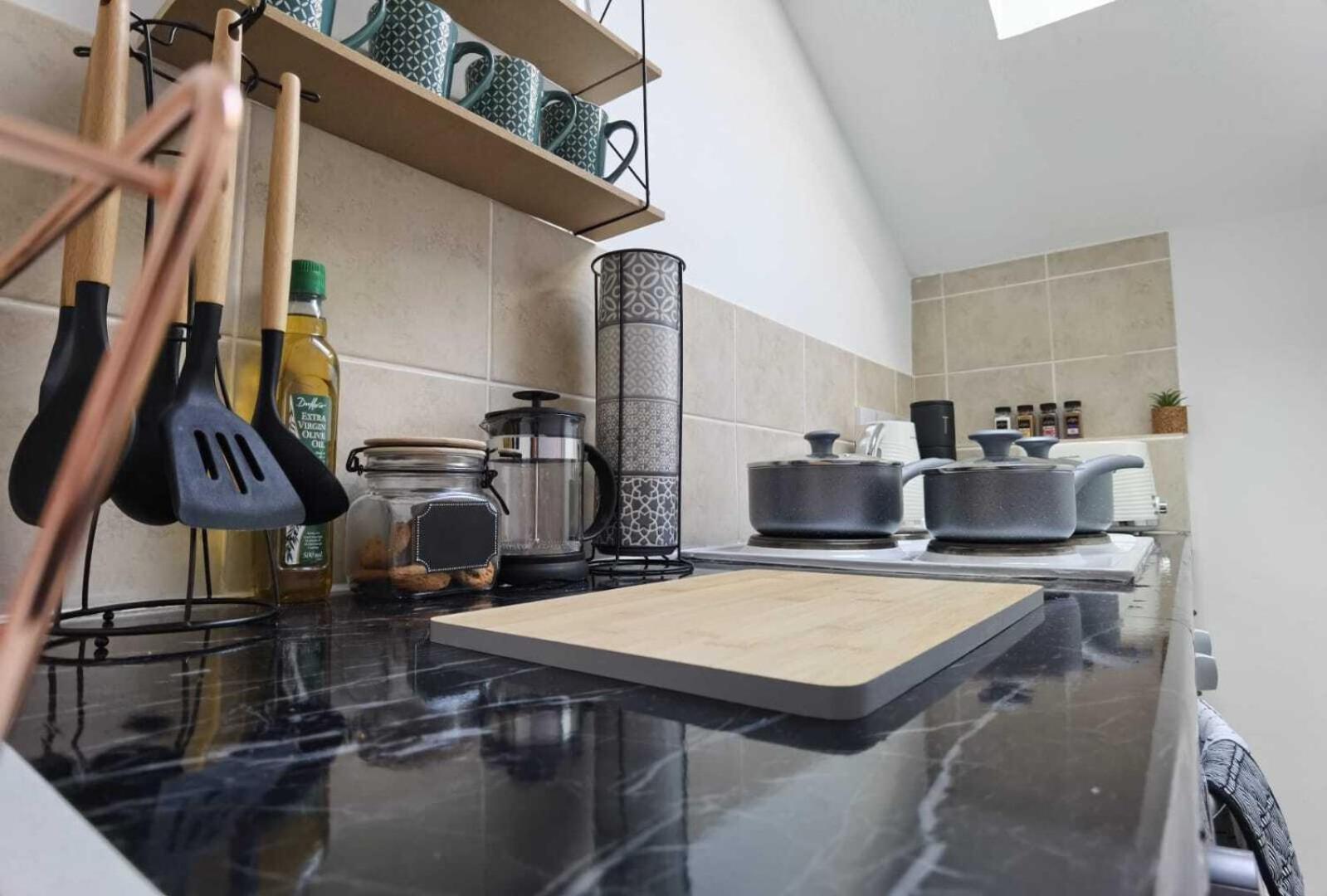Raleigh Ff&Tf - 1 Bed Georgian Flat In The Centre Of Exeter, Free Parking With Wifi 아파트 외부 사진